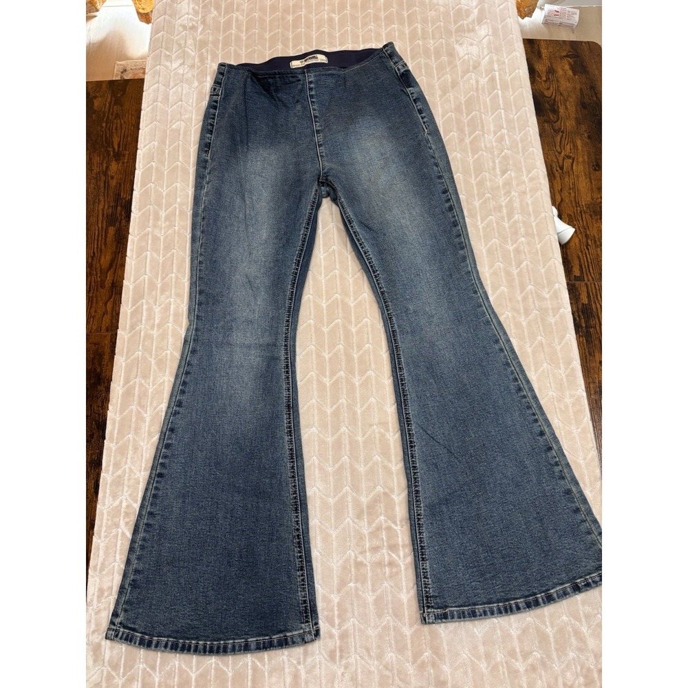 Vintage Rock & Roll Denim Pull-On Bell Bottom Flare Jeans 29 Dark Wash 70s Retro